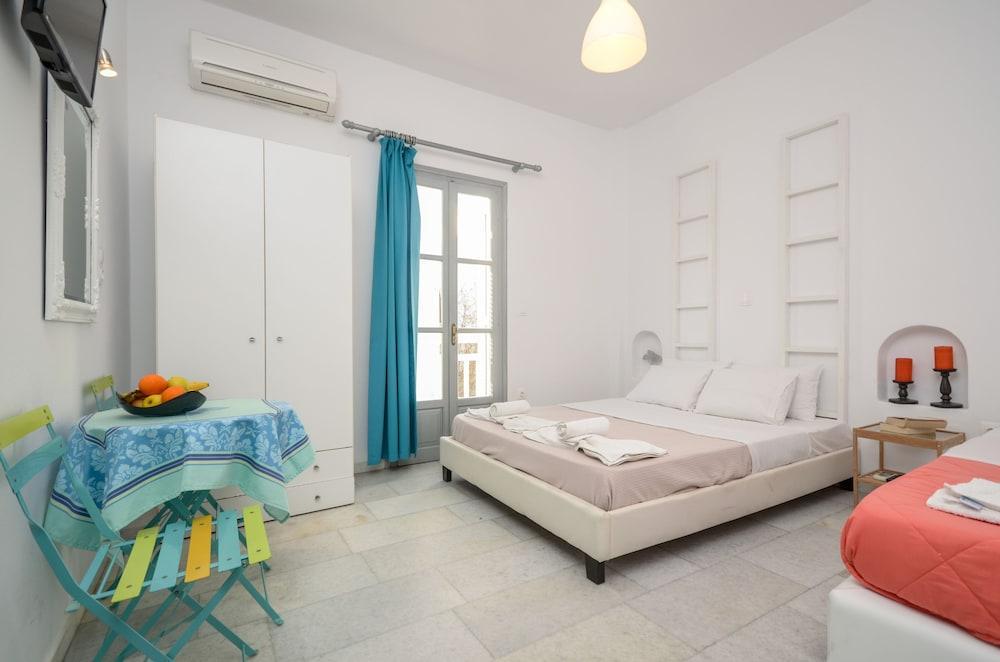 Depis Suites Naxos City 외부 사진